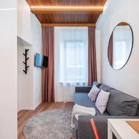 Cozy In The Center Апартаменты *